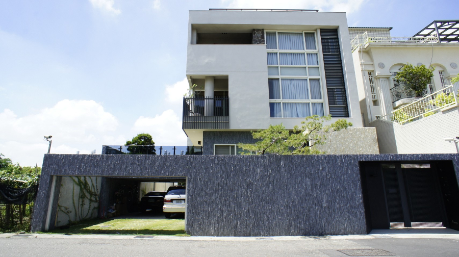 鋼筋混泥土 玻璃磚 玻璃帷幕 抿石 文化石 鐵件